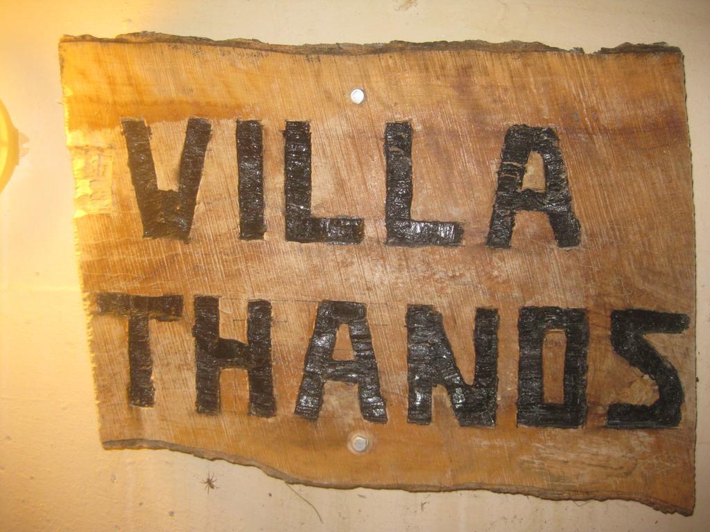 Villa Thanos *
