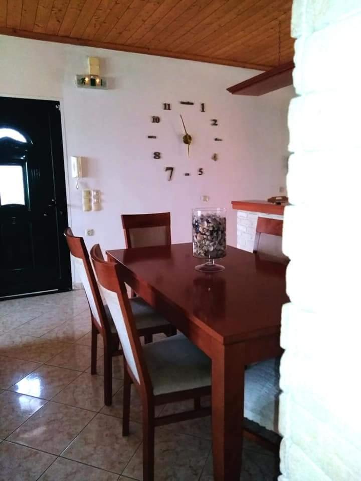 Villa Thanos Marathias (Corfu)